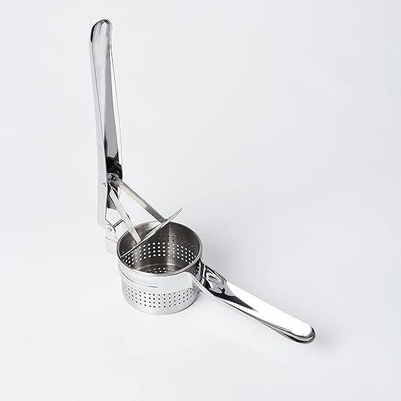 Heavy Duty Stainless Steel Potato Ricer & Masher – Manual Press for Smooth Mashed Potatoes & Veggies